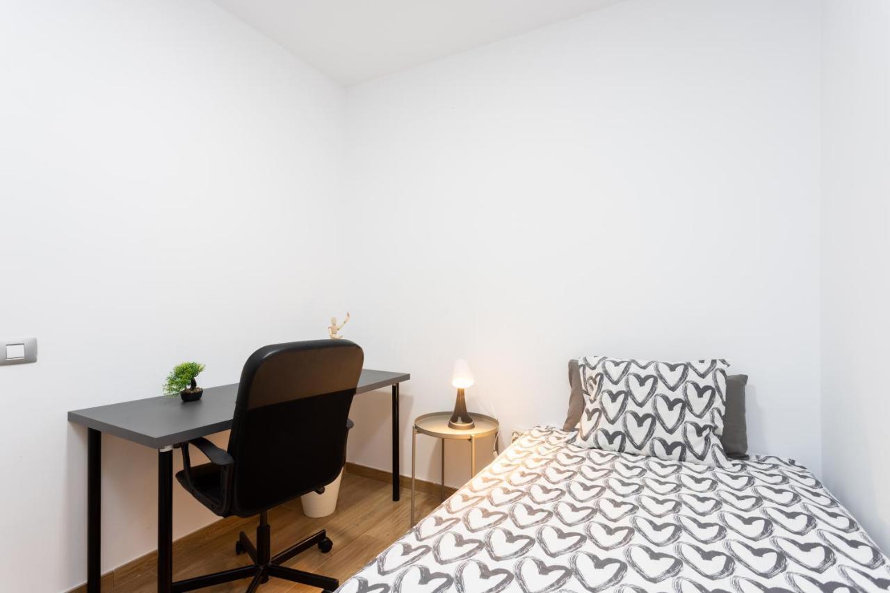 Home2Book Design Black & White Santa Cruz Home Exteriör bild